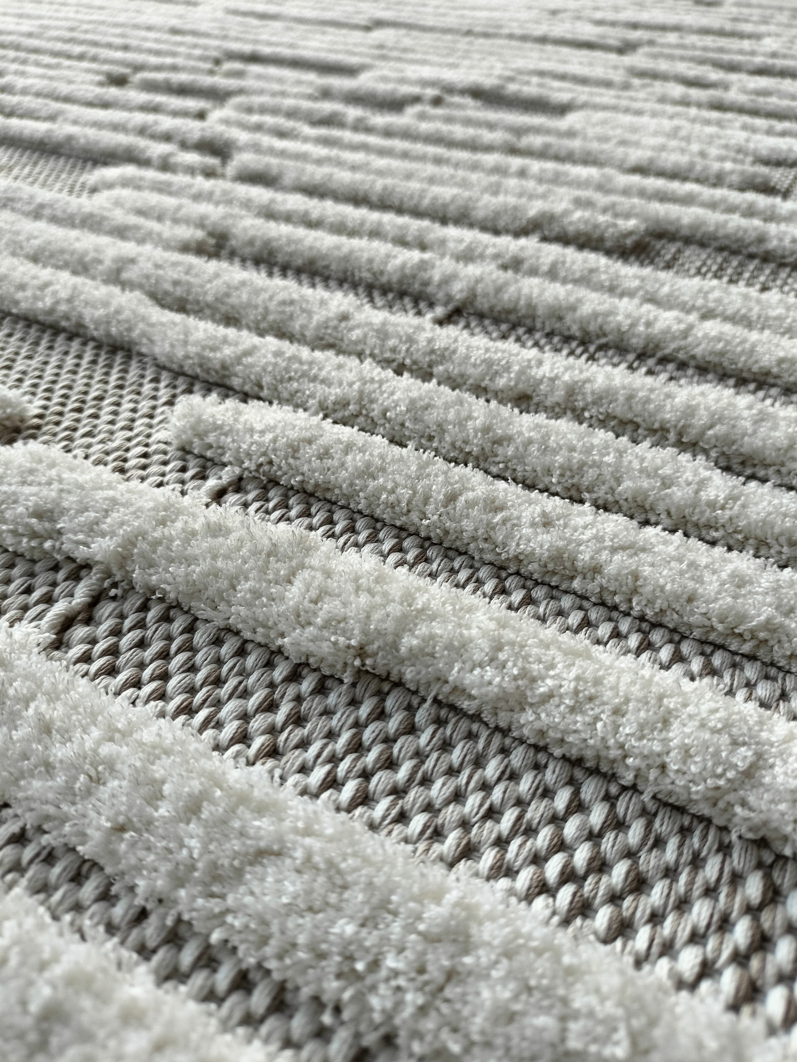 Alfombra Roma / 0023A  / White - Cream