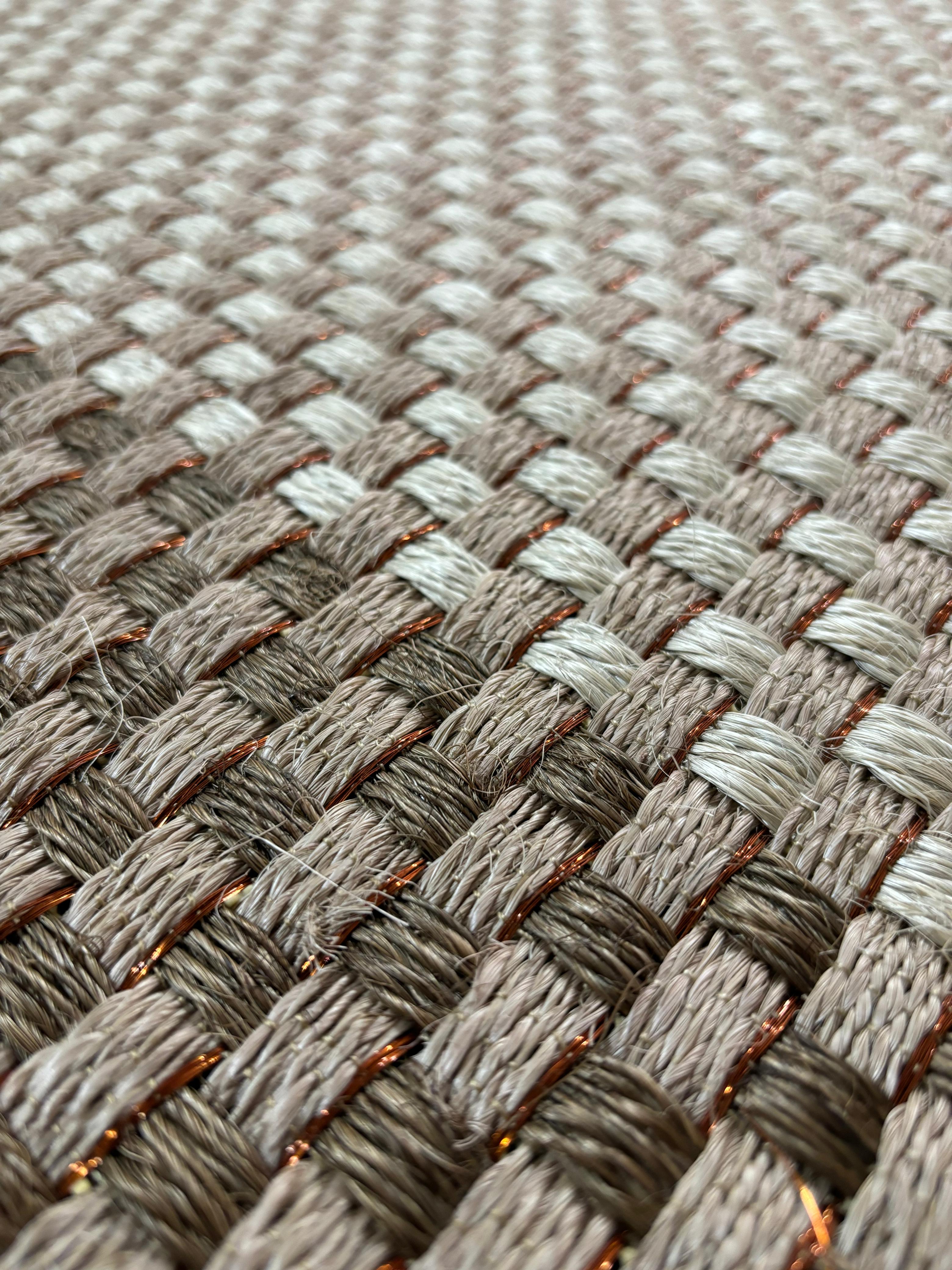 Tapete tejido Canasto en Dos Tonos de Fique y Cobre / F40