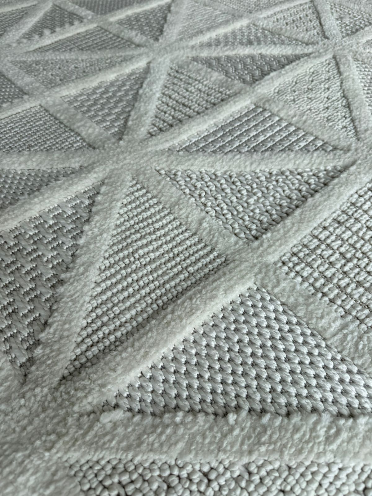 Alfombra Zeugma / 0023A / Bone-Bone