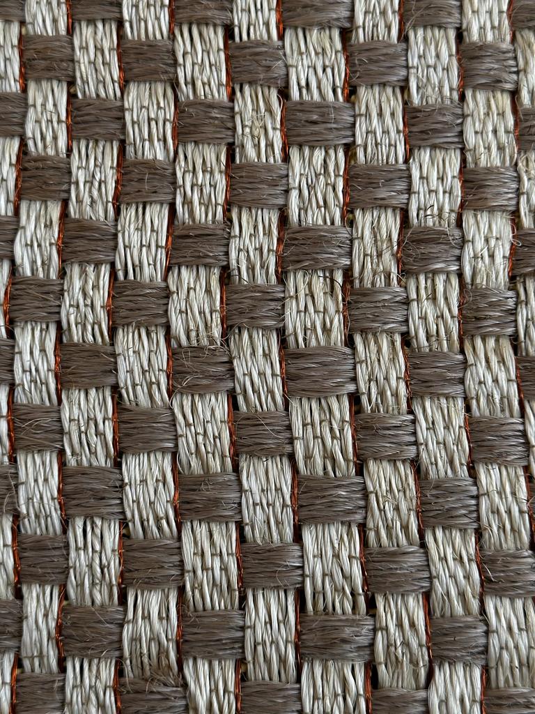 Tapete Tejido Canasto en Fique y Cobre, Borde en Cobre  / F4