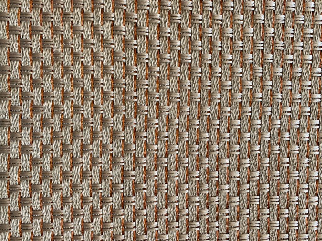 Tapete Tejido Paz en Fique, Seda Y Cobre / Borde 1A1 / F1